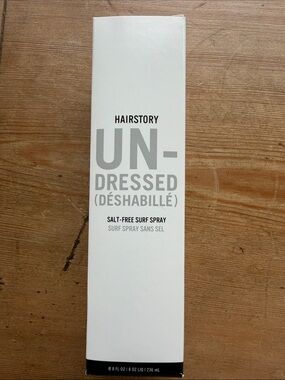 Un-Dressed Salt-Free Surf Spray – White